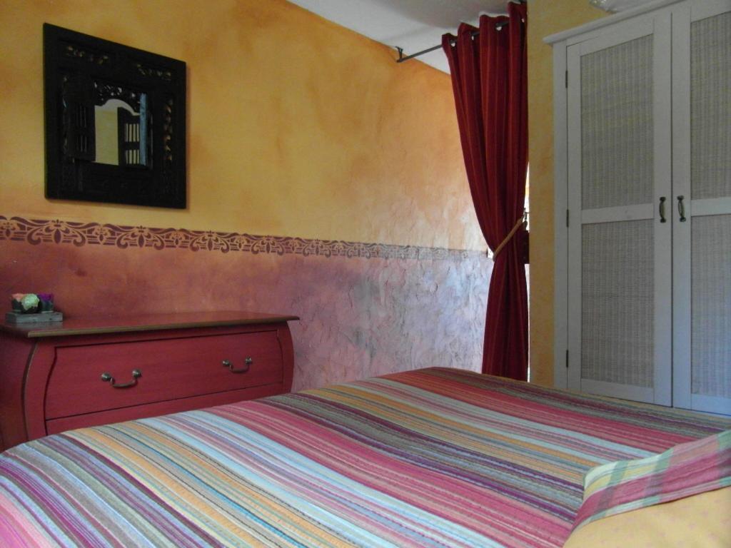 Chambres D'Hotes Domaine De Compostelle Casteide-Candau 객실 사진